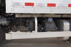 江淮 骏铃A8 150马力 4.15米单排厢式轻卡(6挡)(HFC5043XXYP31K1C4NS)