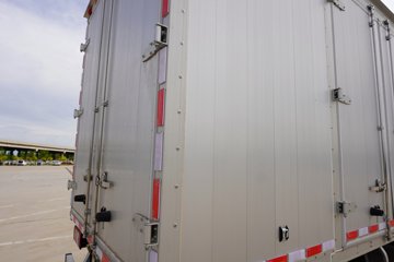 ���� ����A8 150���� 4.15�׵�����ʽ�Ῠ(6��)ͼƬ