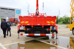 福田瑞沃 大金刚ES5 190马力 4X2 随车吊(中涛牌)(ZTZ5160JSQBJ)
