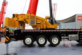 三一 汽车起重机&nbsp;吊车底盘                                                图片