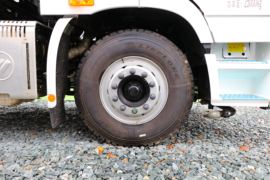 福田欧曼底盘&nbsp;除尘车底盘图片