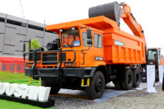 斗山 DT90B 430马力 6X4 矿用自卸车