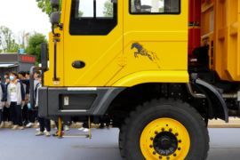 柳工 矿用自卸车&nbsp;非公路矿用自卸车外观                                                图片