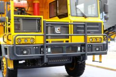 柳工 DW90A-H 480马力 6X4 矿用自卸车