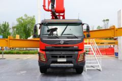 沃尔沃 FMX重卡 540马力 10X4 5桥 三一68米混凝土泵车(SYM5540THBV) 沃尔沃 FMX重卡 540马力 10X4 5桥 三一68米混凝土泵车(SYM5540THBV)