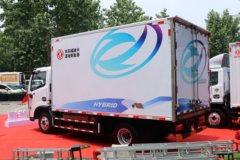 东风 福瑞卡F6 混动版 150马力 4X2 4.05米冷藏车(自动挡)(国六)(EQ5045XLCTACPHEV)