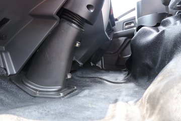 ���� ����F6 �춯�� 150���� 4X2 4.05����س�(�Զ���)(����)(EQ5045XLCTACPHEV)ͼƬ