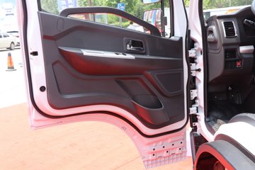 ���� ����F6 �춯�� 150���� 4X2 4.05����س�(�Զ���)(����)(EQ5045XLCTACPHEV)ͼƬ