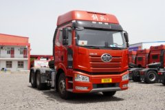一汽解放 新J6P重卡 质惠版2.0? 北方款 460马力 6X4 牵引车(国六)(固态氨)(CA4250P66K24T1A2E5)