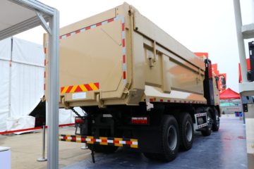 华菱M5&nbsp;电动自卸车外观图片