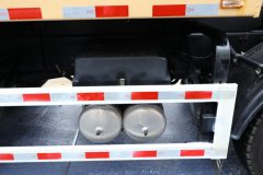 华菱重卡 31T 8X4 换电版 5.6米纯电动自卸(HN3311B36C7BEV)281.92kWh