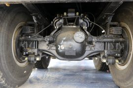 华菱M5&nbsp;电动自卸车底盘图片