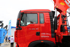 重汽豪沃(HOWO)底盘&nbsp;随车吊外观图片