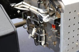 重汽豪沃(HOWO)底盘&nbsp;随车吊底盘图片