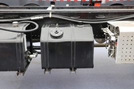 重汽豪沃(HOWO)底盘&nbsp;随车吊底盘图片