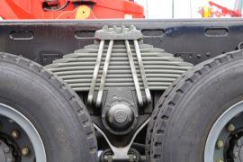 重汽豪沃(HOWO)底盘&nbsp;随车吊底盘图片