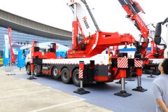 中国重汽 HOWO TX重卡 440马力 10X4 折臂随车吊(国六)(宏昌天马牌)(H6680)(HCM5532JQZ)