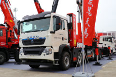 中国重汽 HOWO TX重卡 440马力 10X4 折臂随车吊(国六)(宏昌天马牌)(H6680)(HCM5532JQZ)