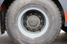 重汽豪沃(HOWO)底盘&nbsp;随车吊底盘图片