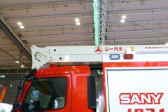 沃尔沃 FMX重卡 460马力 6X4 举高喷射消防车(国六)(SYM5330JXFJP21)