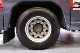 三一汕德卡底盘消防车&nbsp;消防车底盘图片