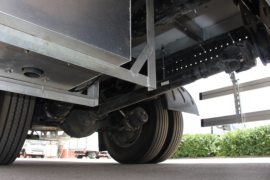 福田欧航底盘&nbsp;畜禽运输车底盘图片