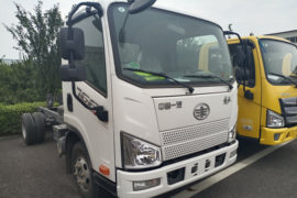 解放轻卡底盘&nbsp;清障车外观图片