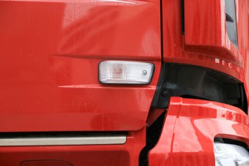 �����½� ����D7V 460���� 6X4 ǣ����(DFV4258GP6N)ͼƬ