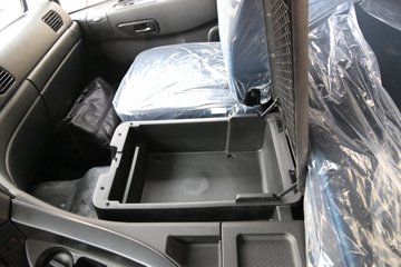 �����½� ����D7V 460���� 6X4 ǣ����(DFV4258GP6N)ͼƬ