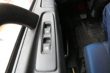 �����½� ����D7V 460���� 6X4 ǣ����(DFV4258GP6N)ͼƬ