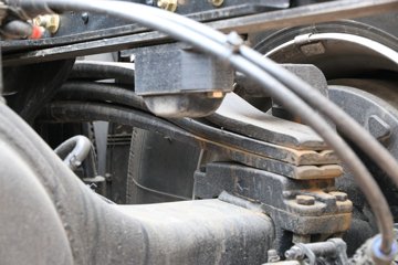 �����½� ����D7V 460���� 6X4 ǣ����(DFV4258GP6N)ͼƬ