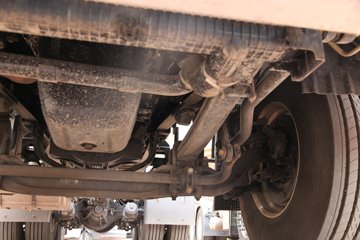 �����½� ����D7V 460���� 6X4 ǣ����(DFV4258GP6N)ͼƬ