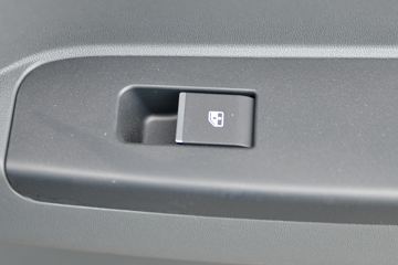 ���� ����V5 130���� 4.15�׵�����ʽ�Ῠ(����)ͼƬ