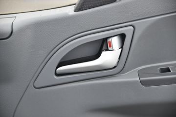 ���� ����V5 130���� 4.15�׵�����ʽ�Ῠ(����)ͼƬ