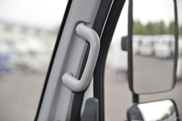 ���� ����V5 130���� 4.15�׵�����ʽ�Ῠ(����)ͼƬ