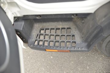 ���� ����V5 130���� 4.15�׵�����ʽ�Ῠ(����)ͼƬ