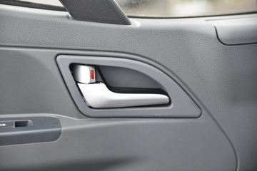 ���� ����V5 130���� 4.15�׵�����ʽ�Ῠ(����)ͼƬ