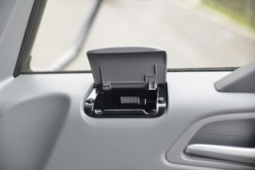 ���� ˧��Q6 160���� 4X2 4.12�׵�����ʽ�Ῠ(����)(ȫ������)(HFC5043XXYP71K3C7S)ͼƬ