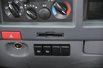 ���� ˧��Q6 160���� 4X2 4.12�׵�����ʽ�Ῠ(����)(ȫ������)(HFC5043XXYP71K3C7S)ͼƬ