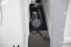 江淮 恺达X6 1.6L 120马力 汽油 3.8米单排厢式微卡(国六)(HFC5036XXYPV3E3C1S)