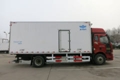 一汽解放 J6L 260马力 4X2 6.61米冷藏车(新飞牌)(XKC5180XLC6A)
