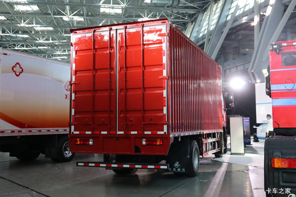 轻量化设计 操作轻便 品质保障 邯郸伯昂乘龙H5载货车火热促销中