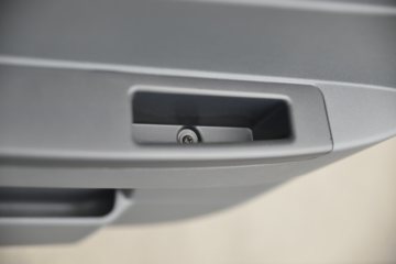 ���� ����V5 130���� 4.22�׵��Ų�դʽ�Ῠ(����)ͼƬ