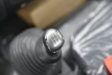 ���� ����V5 130���� 4.22�׵��Ų�դʽ�Ῠ(����)ͼƬ