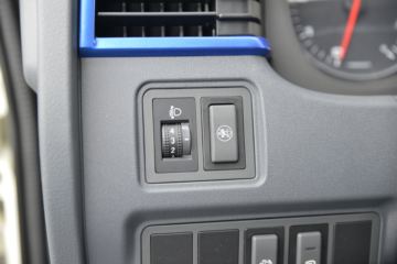 ���� ����V5 130���� 4.22�׵��Ų�դʽ�Ῠ(����)ͼƬ