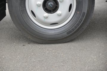 ���� ����V5 130���� 4.22�׵��Ų�դʽ�Ῠ(����)ͼƬ
