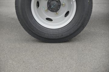 ���� ����V5 130���� 4.22�׵��Ų�դʽ�Ῠ(����)ͼƬ