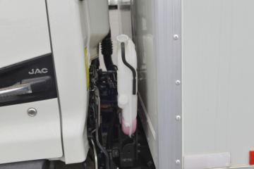 ���� ����V5 130���� 4.15�׵�����ʽ�Ῠ(����)ͼƬ