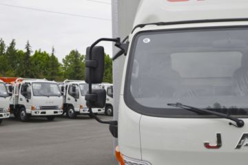 ���� ����V5 130���� 4.15�׵�����ʽ�Ῠ(����)ͼƬ