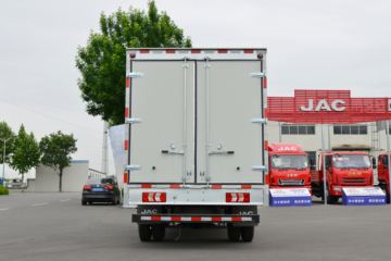���� ����V5 130���� 4.15�׵�����ʽ�Ῠ(����)ͼƬ